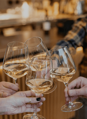 pexels-alex-sever-89807754-14961234 1 Kopie.png